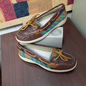 Sperry loafers size 7
